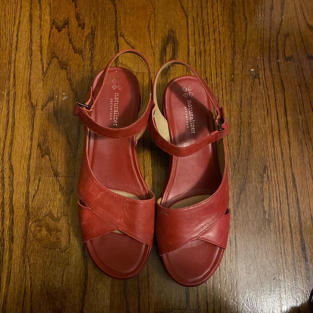 Naturalizer Red Leather Sanders